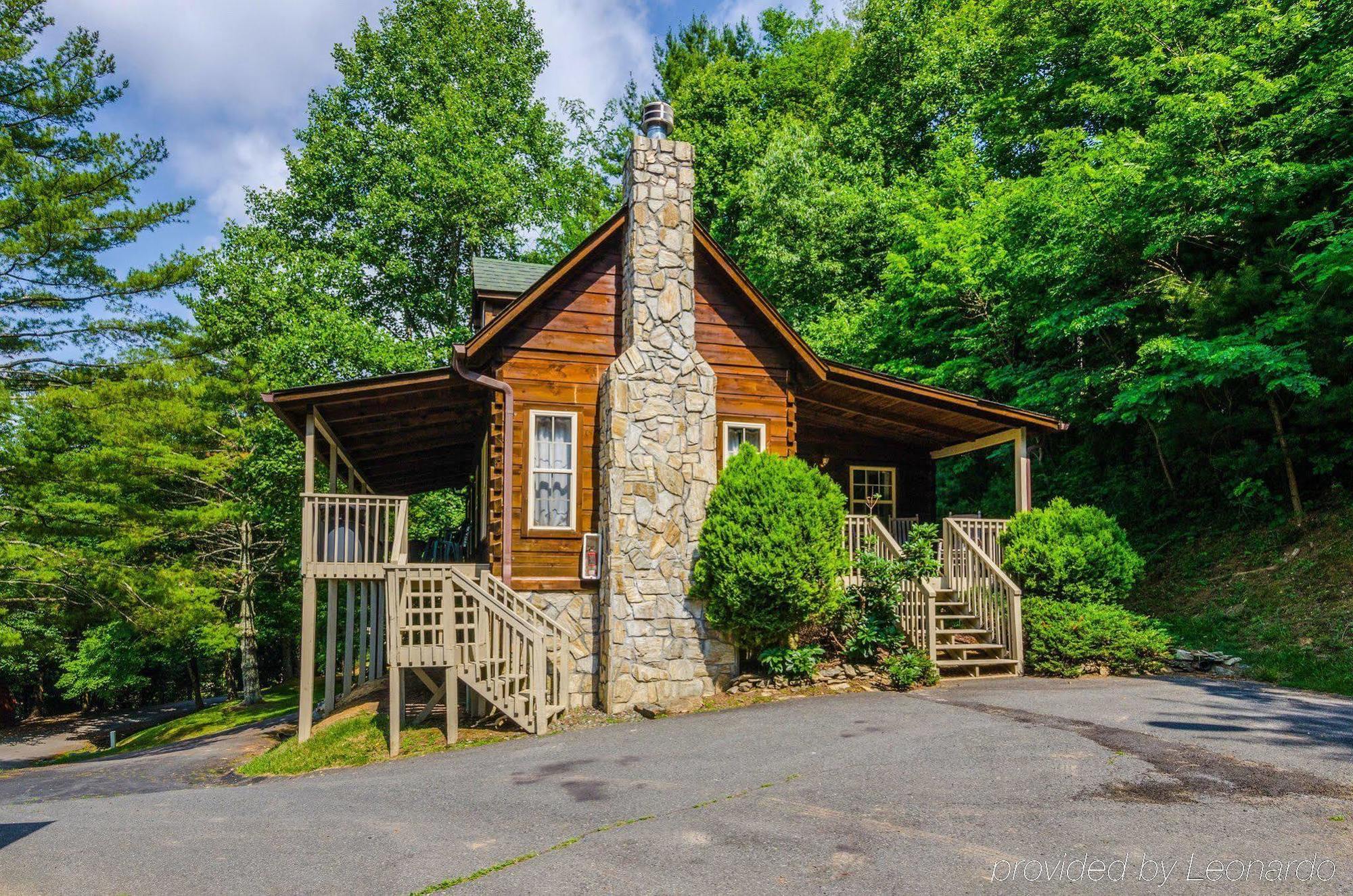Highland Hills Motel & Cabins Boone Dış mekan fotoğraf