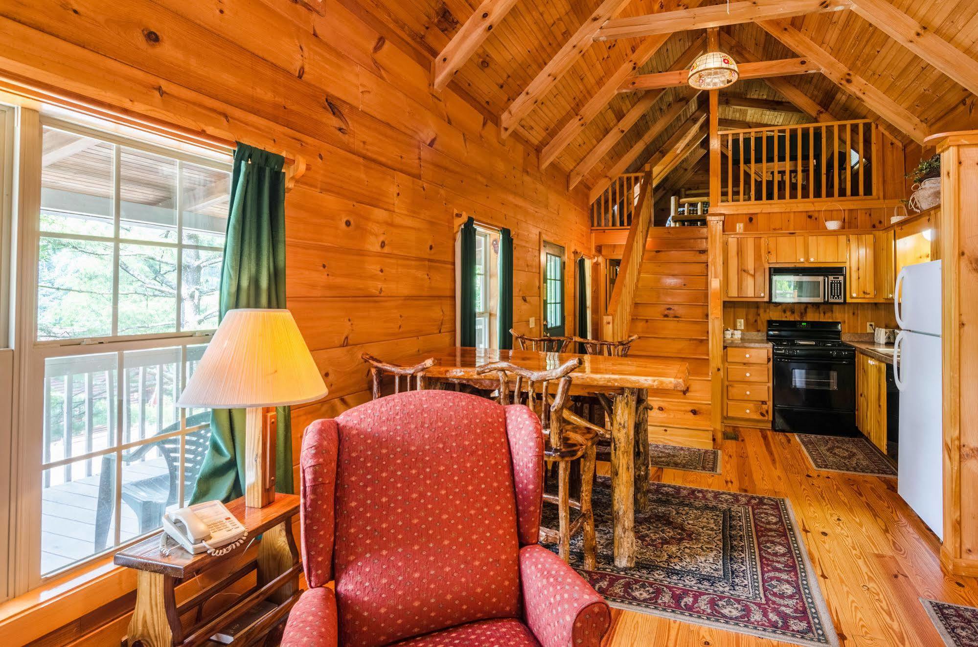 Highland Hills Motel & Cabins Boone Dış mekan fotoğraf