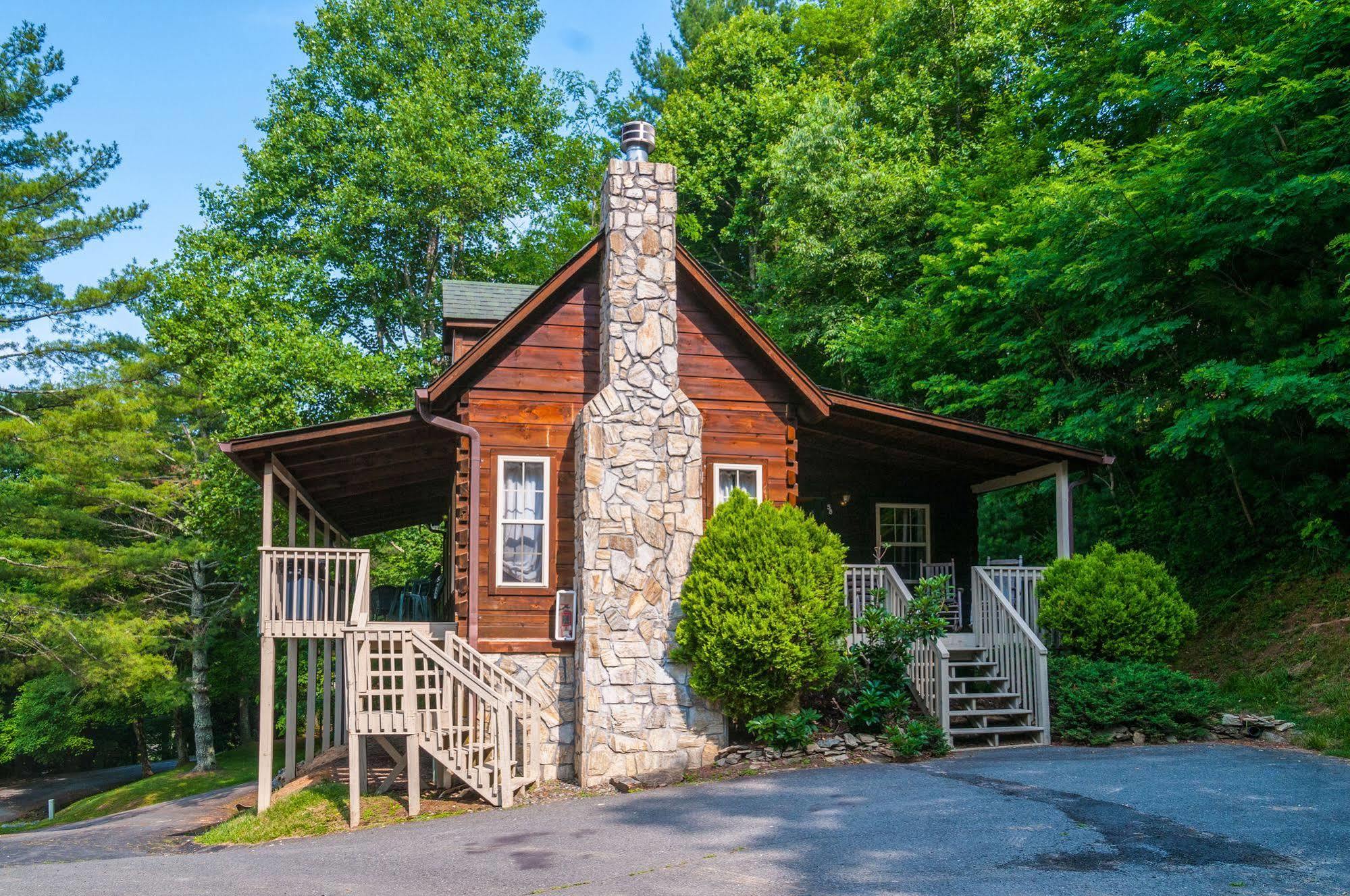 Highland Hills Motel & Cabins Boone Dış mekan fotoğraf